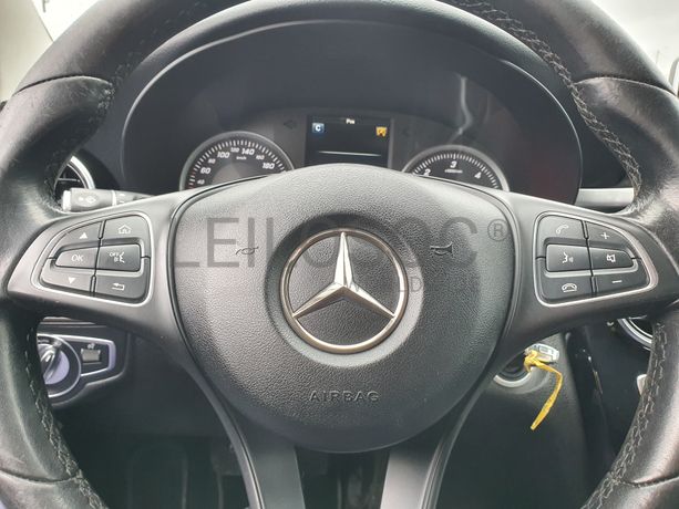 Mercedes C200 C220 BlueTec Station Avangard · Ano 2017