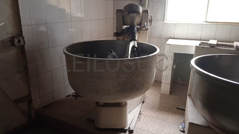 Amassadeira industrial Felino AF10 · Ano 1993