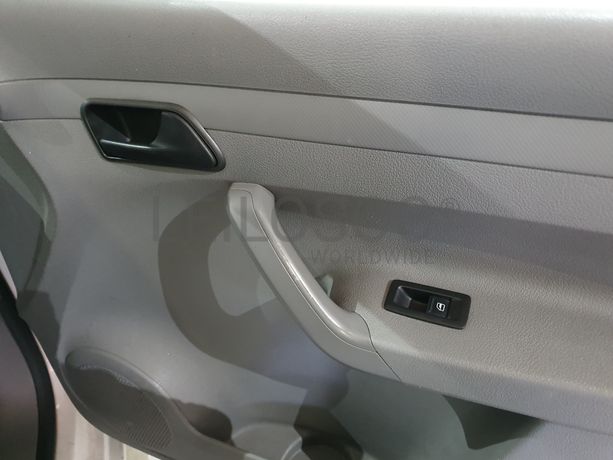 Volkswagen Caddy · Ano 2010