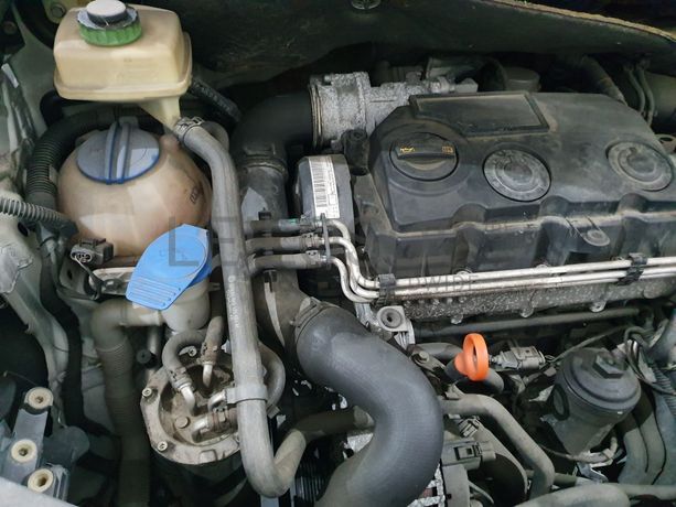 Volkswagen Caddy · Ano 2010