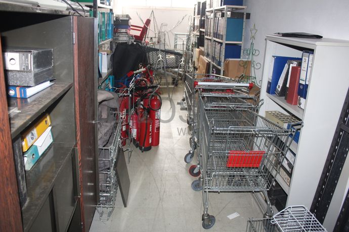 Equipamento de Escritório · Gabinete Médico · Balneário · Diversos