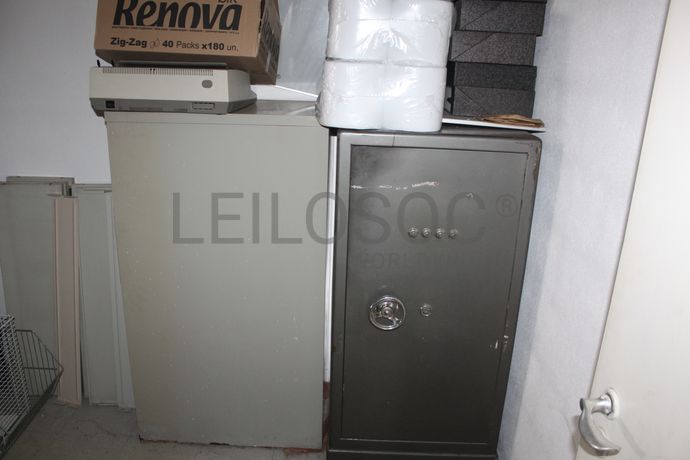 Equipamento de Escritório · Gabinete Médico · Balneário · Diversos