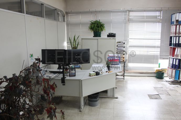 Equipamento de Escritório · Gabinete Médico · Balneário · Diversos