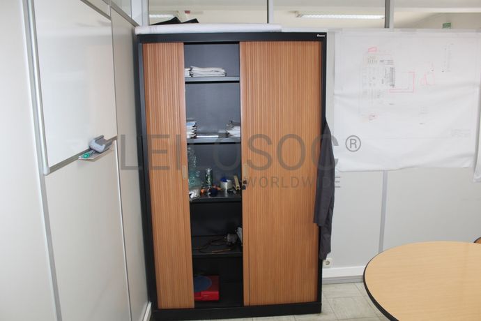 Equipamento de Escritório · Gabinete Médico · Balneário · Diversos