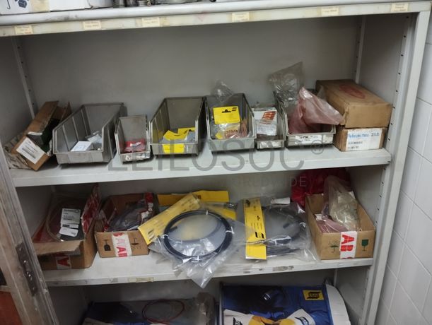 Acessórios de Cobre · Equipamento de Escritório · Diversos