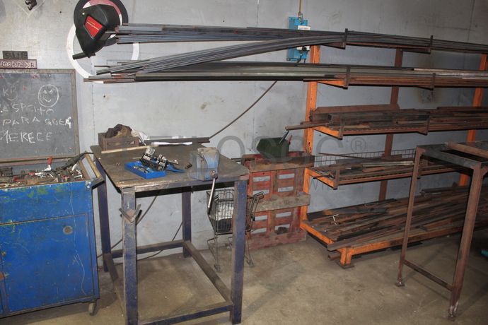Porta Paletes · Serra de Corte · Máquinas de Soldar · Diversos