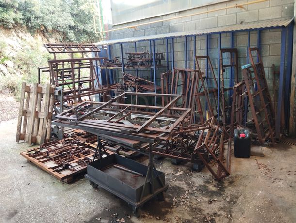 Estantaria · Maquinaria · Diversos