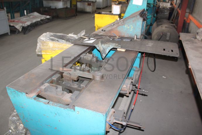 Desenrolador · Quinadeira Pneumática · Máquina de corte · Máquinas de Vincar · Alimentador