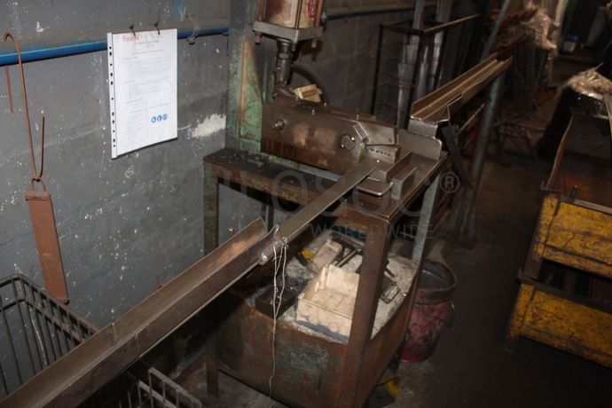 Desenrolador · Quinadeira Pneumática · Máquina de corte · Máquinas de Vincar · Alimentador