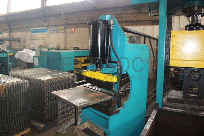 Quinadeira Pneumática