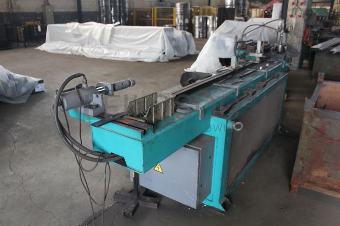 Maquina de Virar Tubo