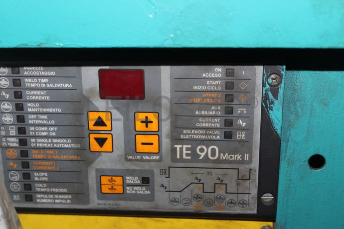 Máquina de Soldar por Pontos