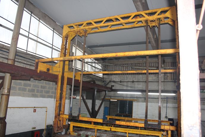 Linha Automática de Zincagem por Suspensão