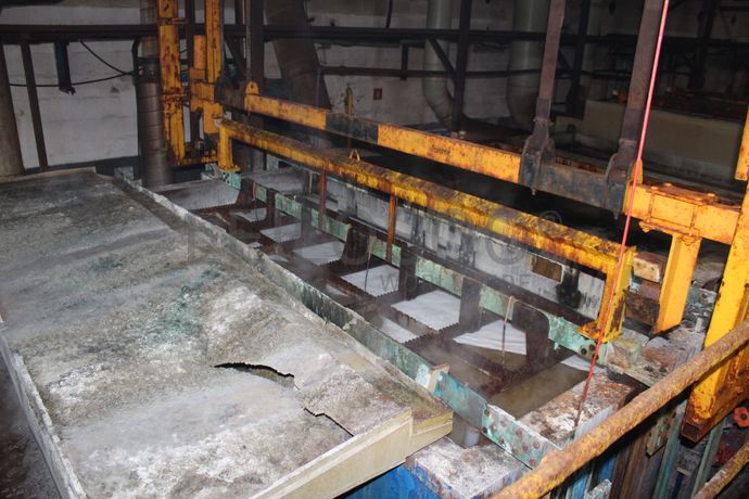 Linha Automática de Zincagem por Suspensão