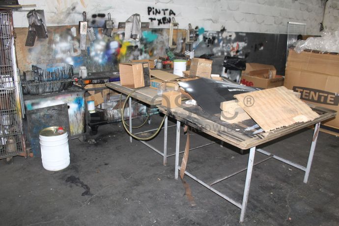 Linha de Desengorduramento · Pórticos com Guinchos · Serra de Disco · Depósito · Caixas Metálicas · Diversos