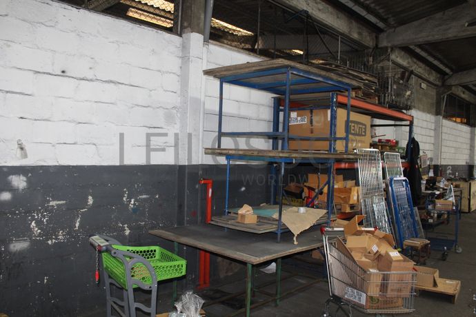 Linha de Desengorduramento · Pórticos com Guinchos · Serra de Disco · Depósito · Caixas Metálicas · Diversos