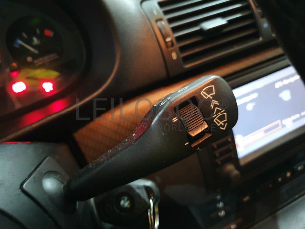 BMW 320D Compact · Ano 2001