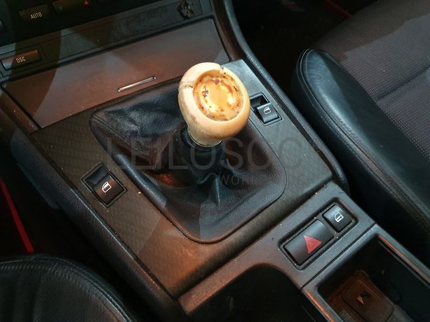 BMW 320D Compact · Ano 2001