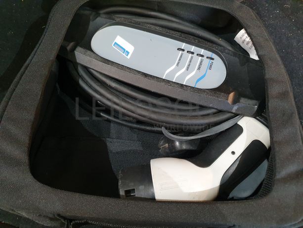 BMW 225 XE · Ano 2017