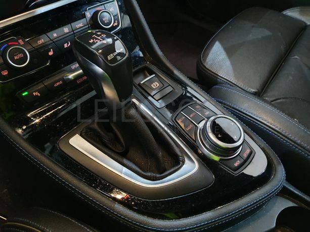 BMW 225 XE · Ano 2017