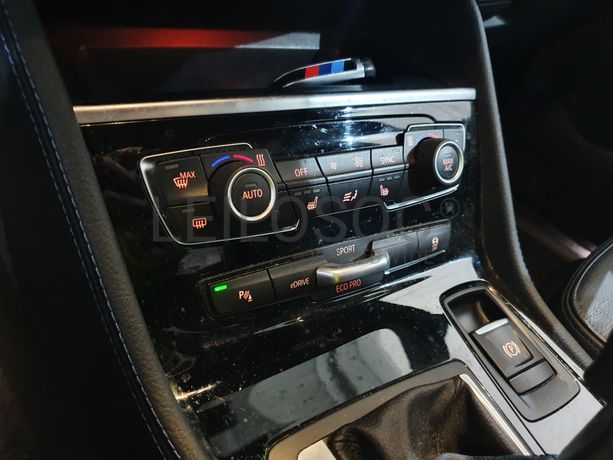 BMW 225 XE · Ano 2017