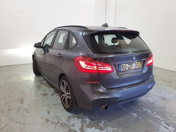 BMW 225 XE · Ano 2017