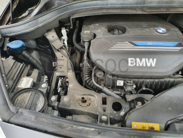 BMW 225 XE · Ano 2017