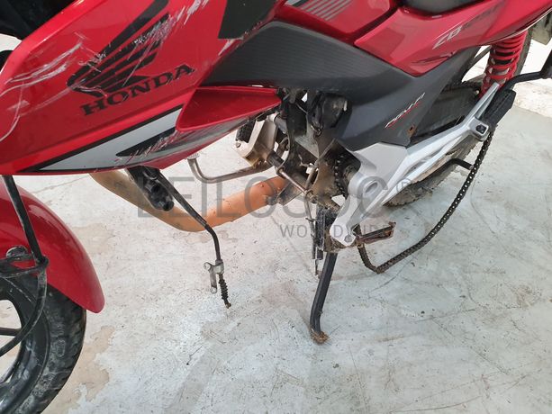 Honda 125 CBF · Ano 2016