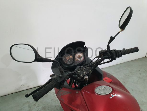 Honda 125 CBF · Ano 2013