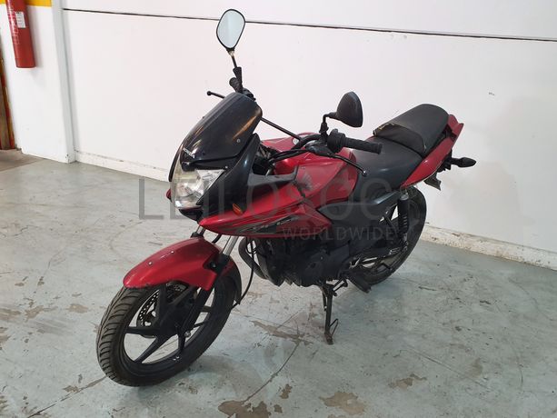 Honda 125 CBF · Ano 2013