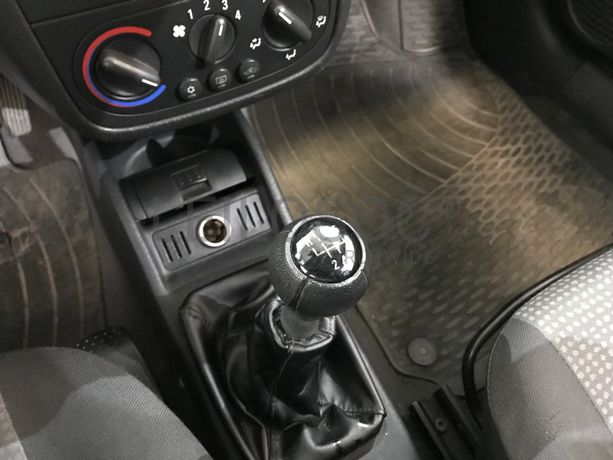 Opel Corsa · Ano 2006