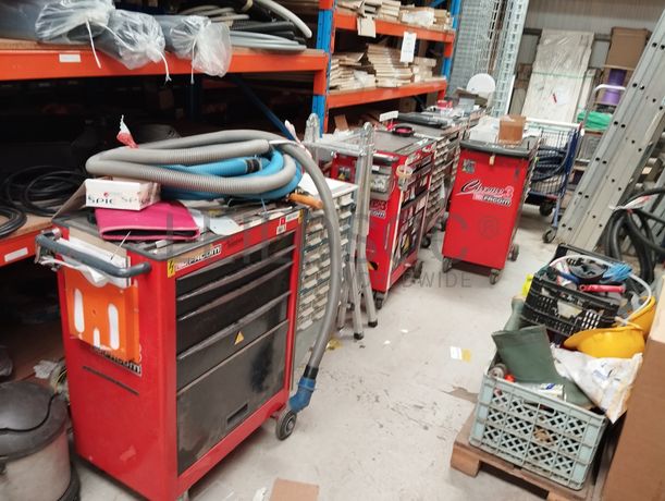 Carrinhos de Ferramentas