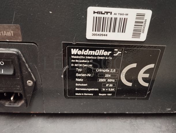 Equipamentos de Crimpagem · Máquina Portátil de Recuperação de Refrigerante · Diversos