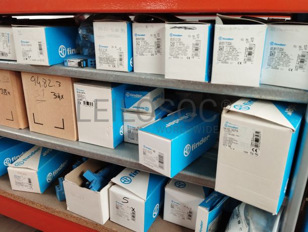 Equipamentos de Crimpagem · Máquina Portátil de Recuperação de Refrigerante · Diversos