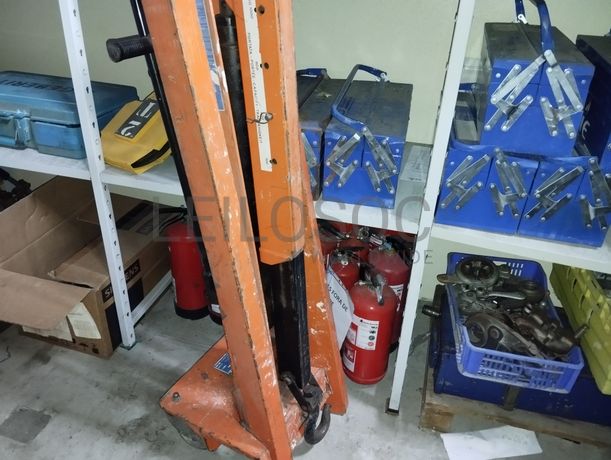 Maquinaria · Diversos