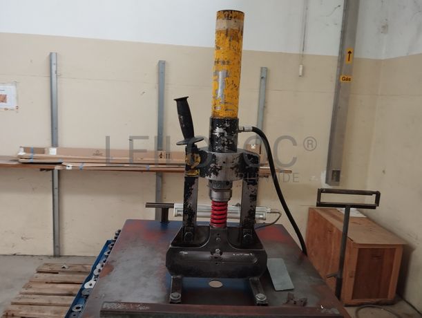 Máquina de Dobrar Metal + Puncionadores + Máquina de dobrar + Diversos