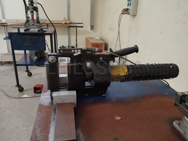 Máquina de Dobrar Metal + Puncionadores + Máquina de dobrar + Diversos