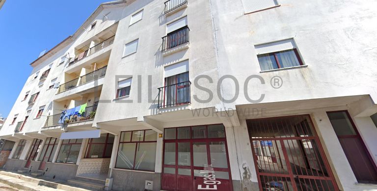 Apartamento T2 · Seia, Guarda