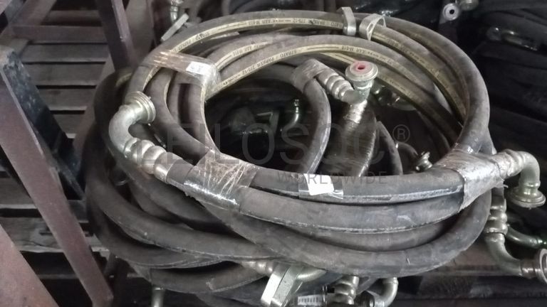 Mangueiras para válvulas de controlo de cilindros.