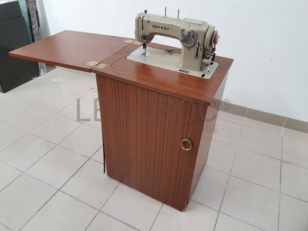 Máquina Costura Refrey
