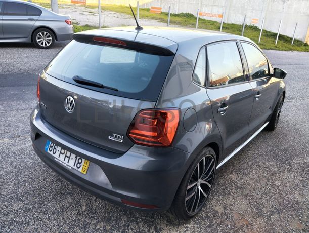 Volkswagen Polo 1.4 TDI · Ano 2014
