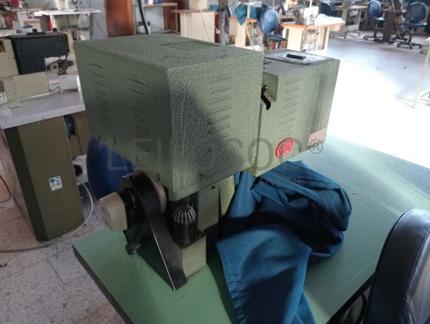 Máquinas de Braço · Máquinas de Orlar  · Máquina de Coluna Alta