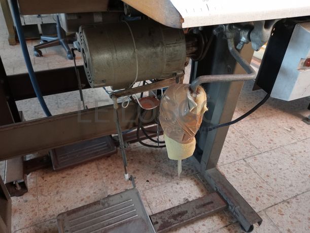 Máquinas de Braço · Máquinas de Orlar  · Máquina de Coluna Alta