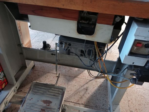 Máquinas de Ponto Corrido · Máquina de Zig-Zag  · Máquinas de Coluna Alta