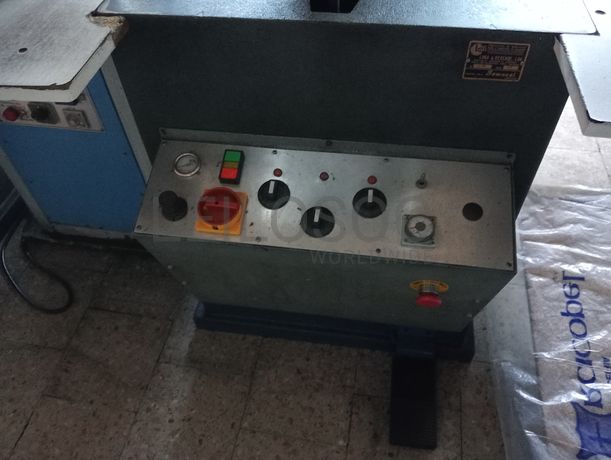 Máquina de Vergar · Máquina de Entretelar