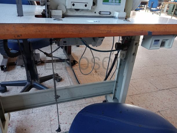 Máquina de Meter Fita · Máquinas de Coluna Alta · Máquinas de Ponto Corrido