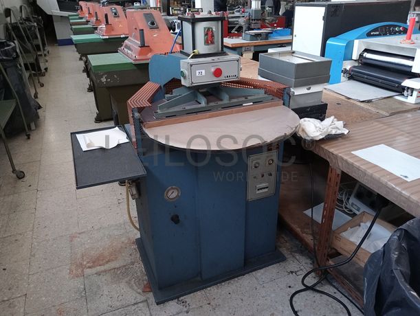 Máquina de Entretelar · Balancé de Braço