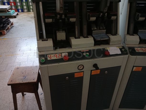 Máquinas de Contrafortes