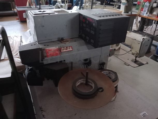 Máquina de Zig-Zag · Máquina de Recobrimento · Máquina de Ponto Corrido · Máquina de Orlar · Máquinas de Coluna Alta · Mesa de dar cola