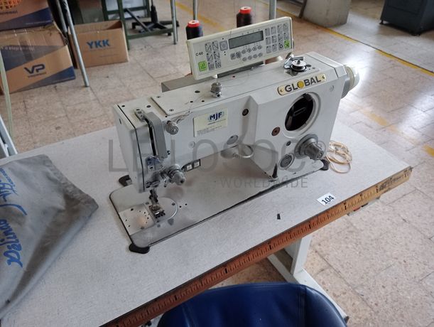 Máquina de Zig-Zag · Máquina de Recobrimento · Máquina de Ponto Corrido · Máquina de Orlar · Máquinas de Coluna Alta · Mesa de dar cola